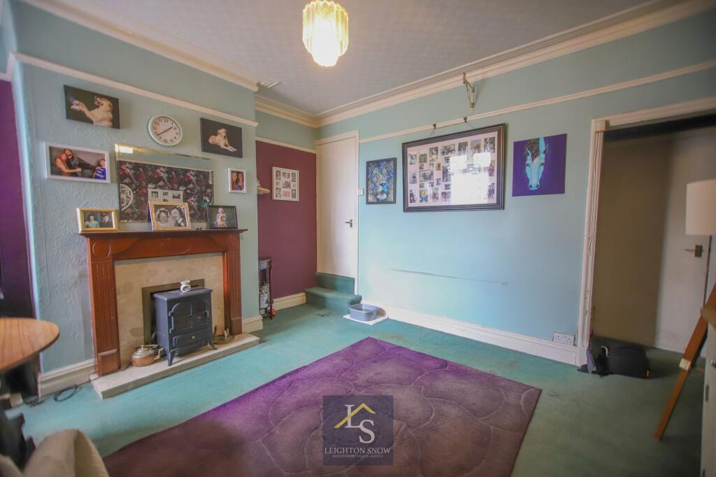 House in Stockport, Bridgehall, Adswood - View 3