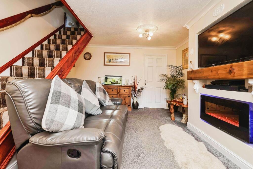 Additional image 3 of Mallard Drive, OLDBURY