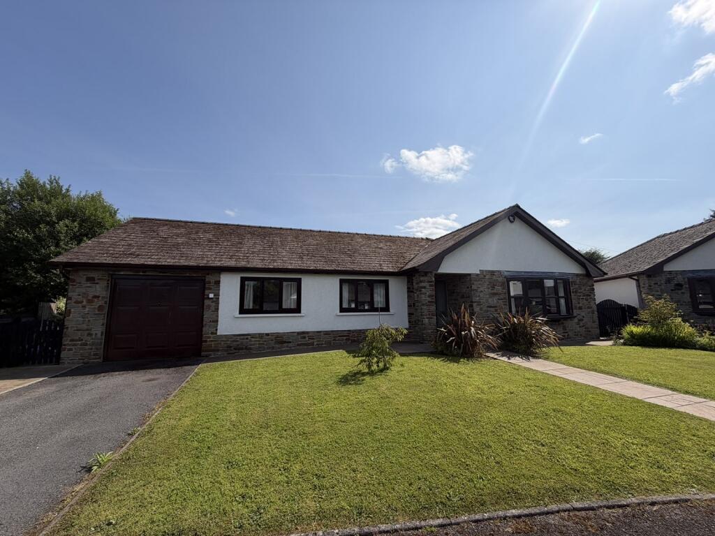 Main image of property: Parc Cawdor, Ffairfach, Llandeilo, Carmarthenshire.