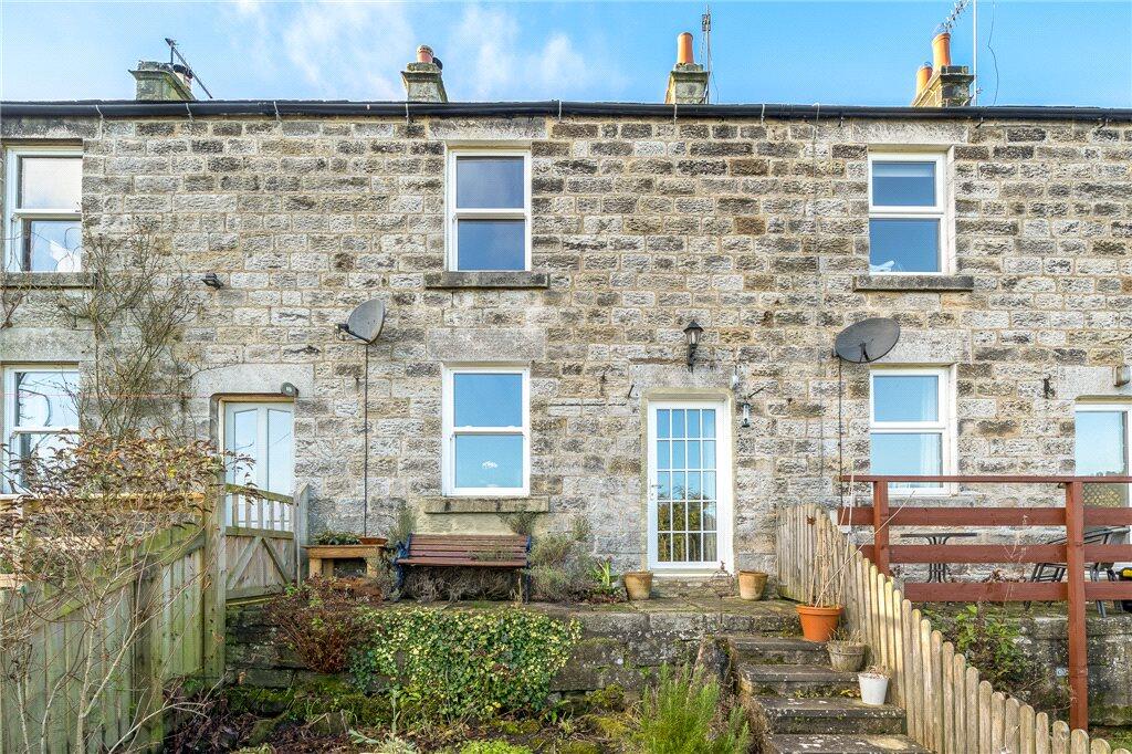 2-bed terraced on East View, Dacre Banks, Harrogate, North Yorkshire, HG3, £220,000