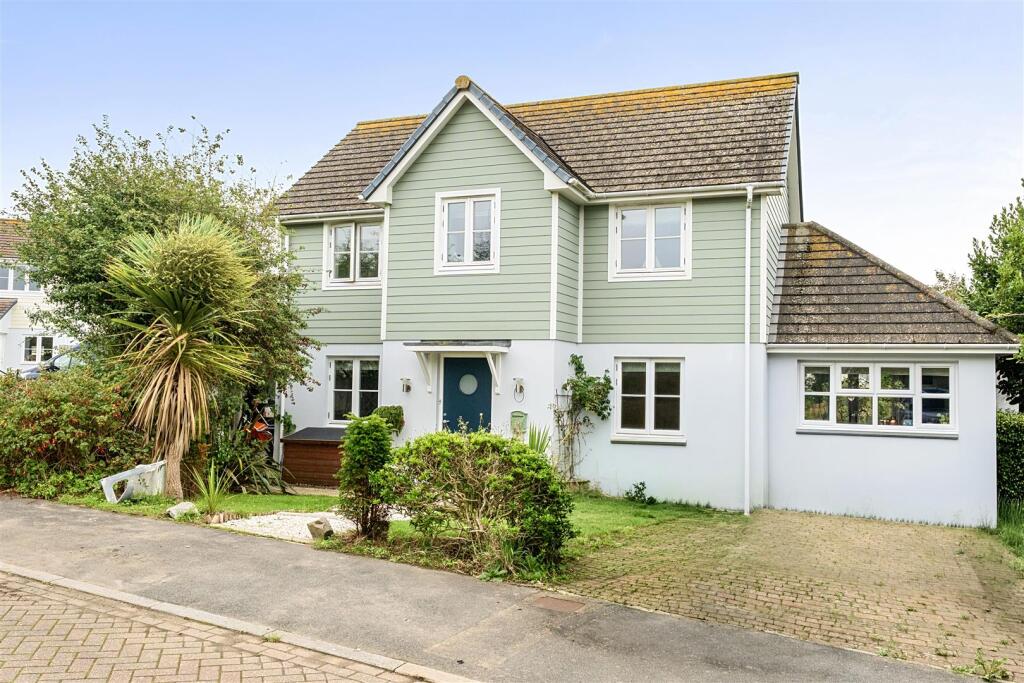 Main image of property: Croyde