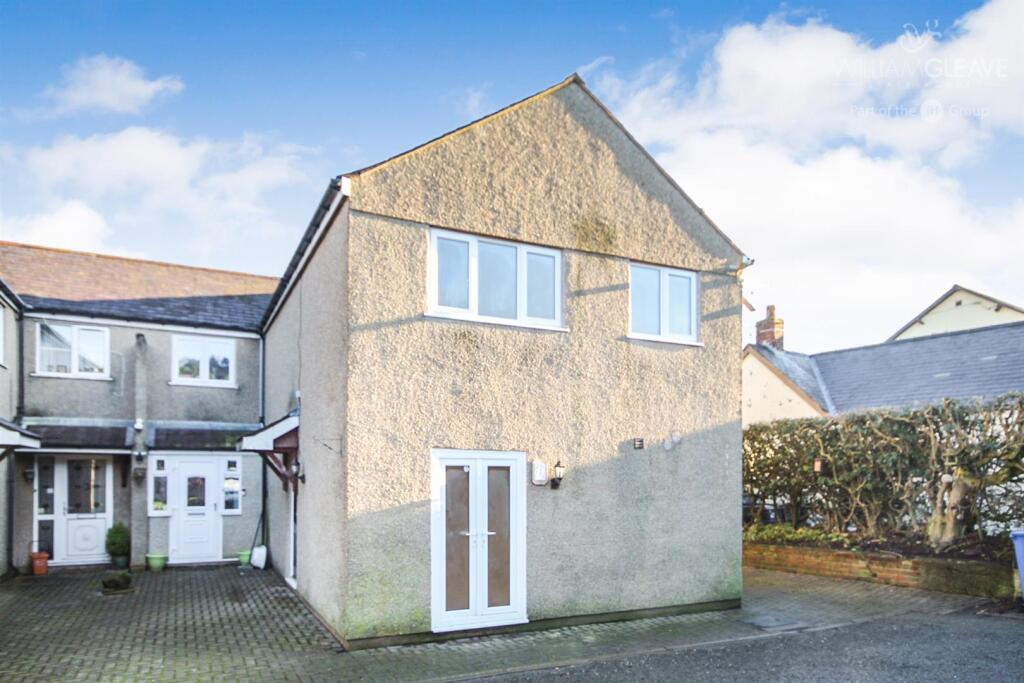 Main image of property: Ruthin Road, Llanferres, Llanferres, Flintshire, CH7