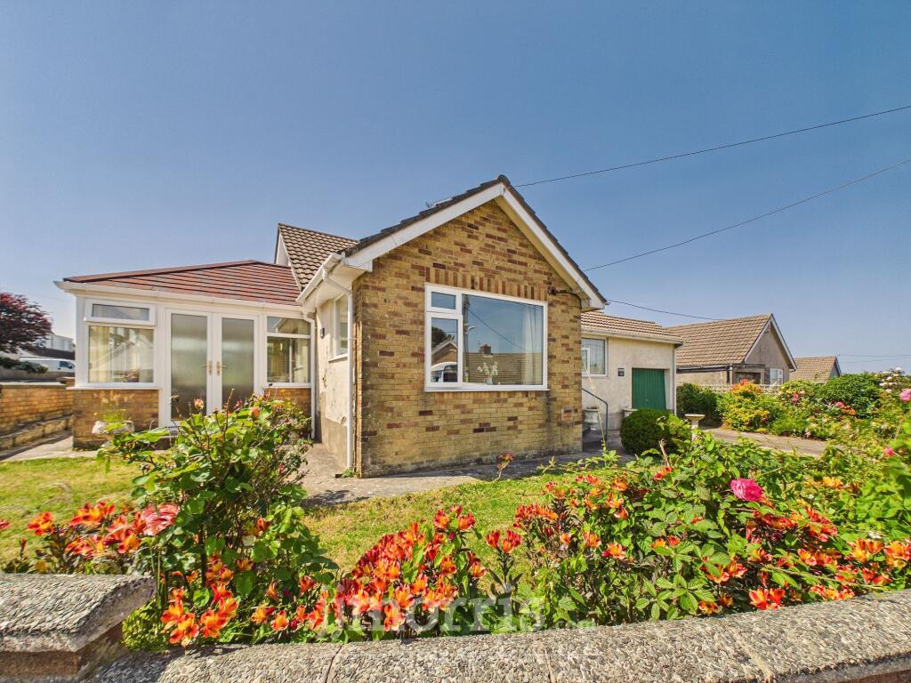 Main image of property: Hafan Tawel, 16 Penbanc, Fishguard, SA65 9BJ
