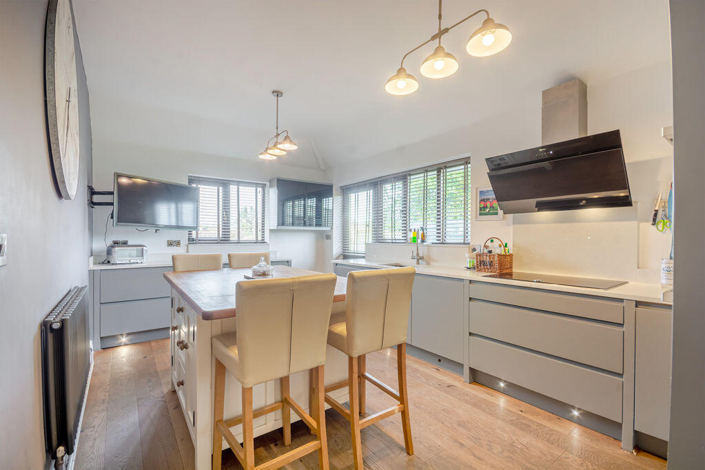 House in Gedling, Calverton - View 2