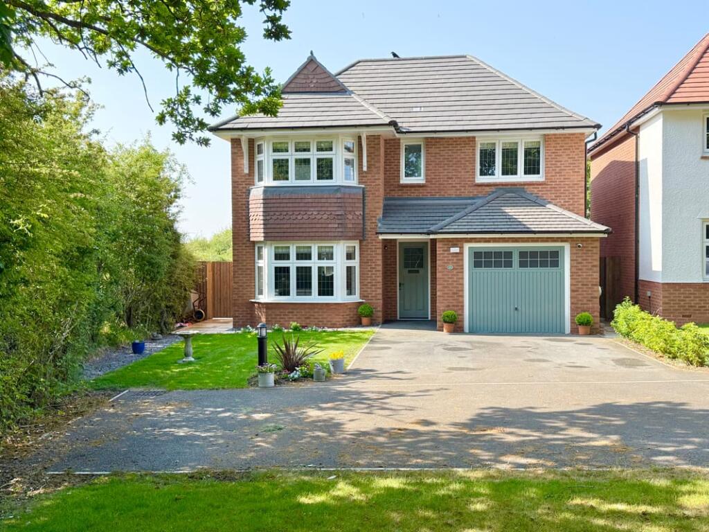 Main image of property: Clos Beau Mount, Penymynydd, CH4