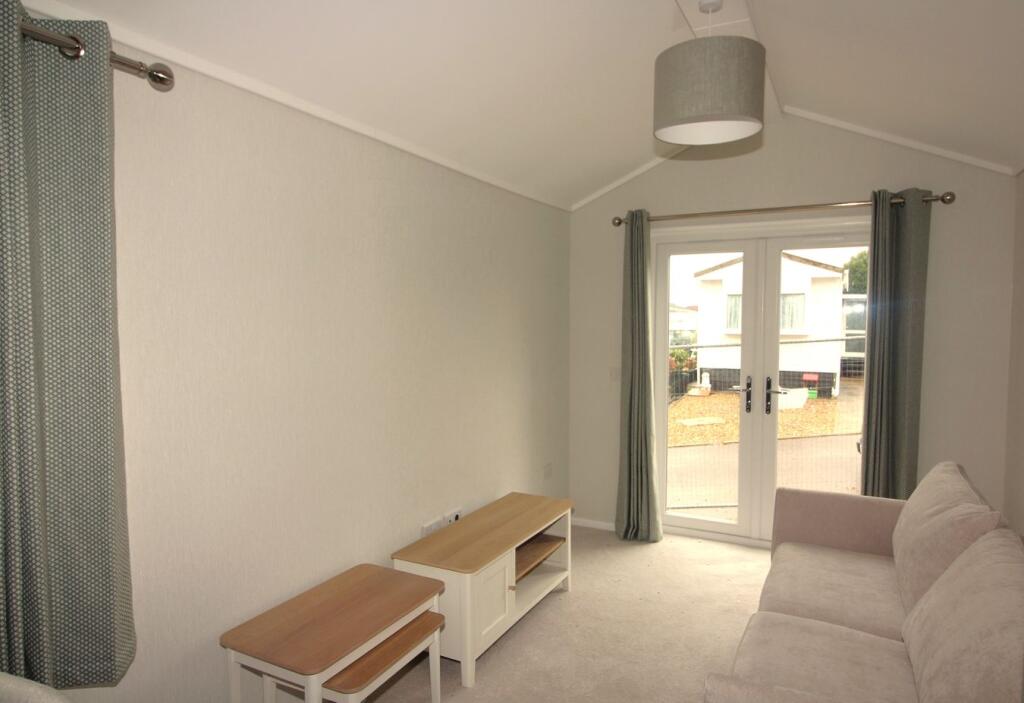 House in Stevenage - View 5