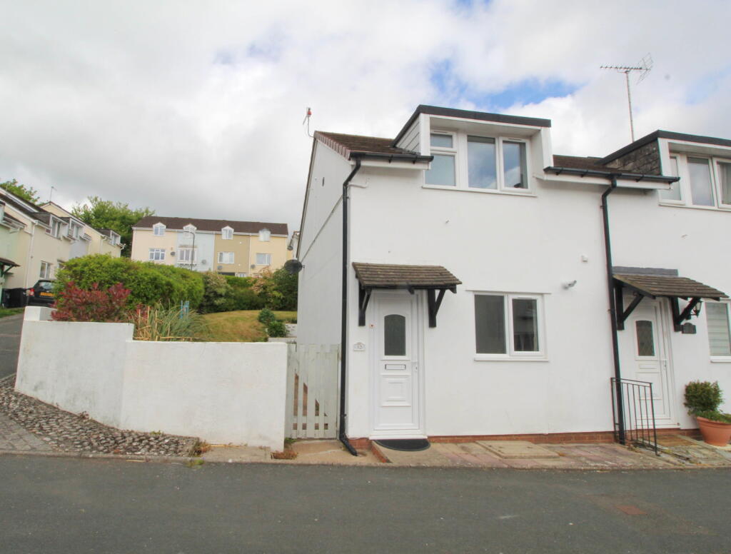 2-bed semi-detached on Glebeland Way, Shiphay, Torquay, £190,000