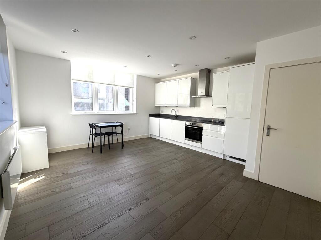 Main image of property: Hercies Road, Uxbridge