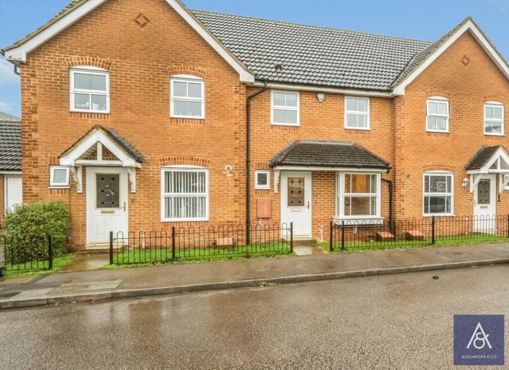 3-bed terraced on Heron Drive, Brackley, Northamptonshire, £315,000