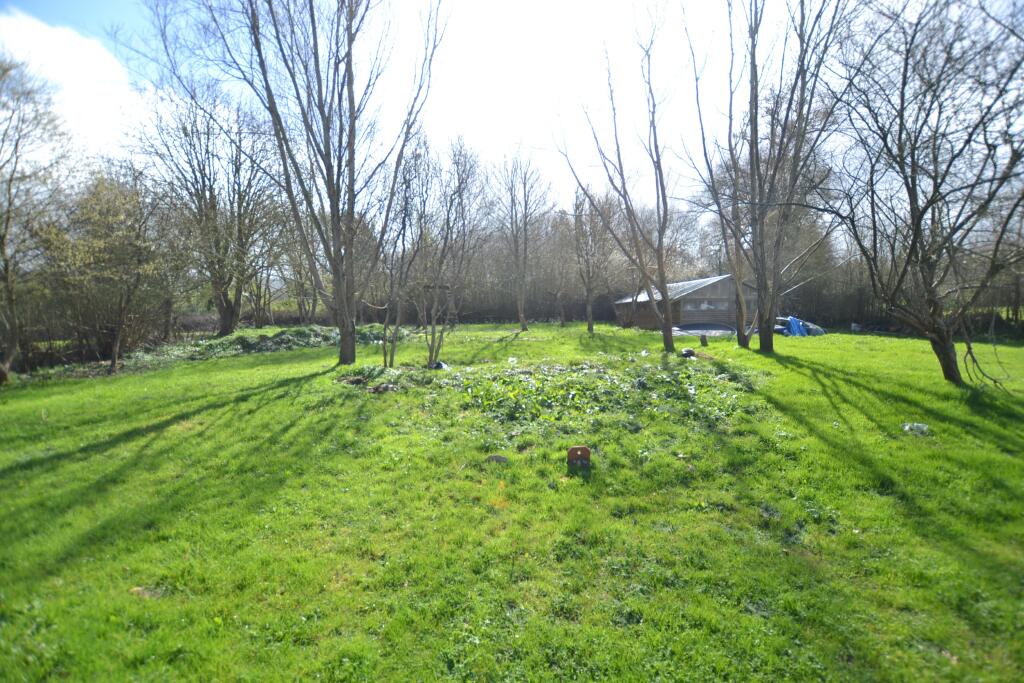 House in Taunton - View 3