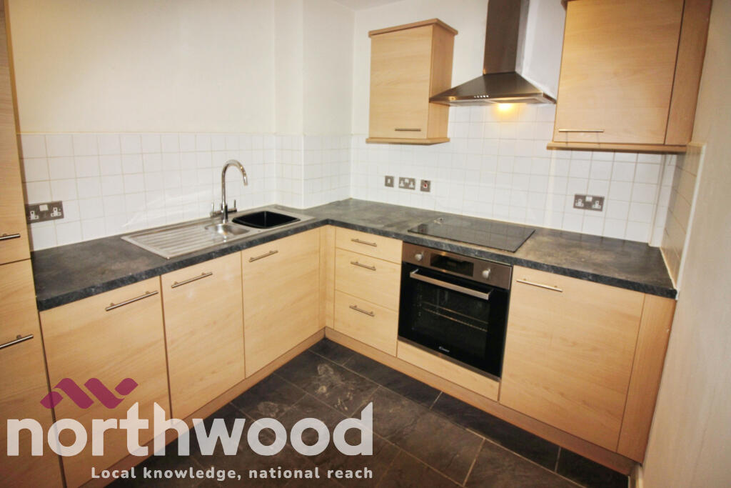 Apartment in Preston - View 5