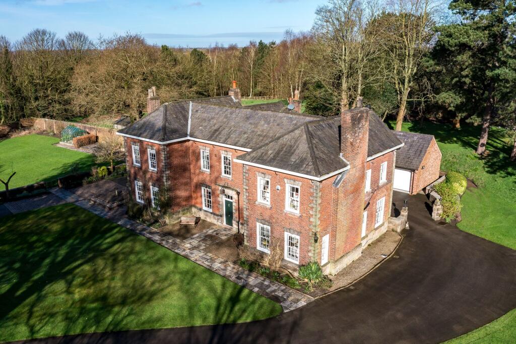 House in Wigan - View 3
