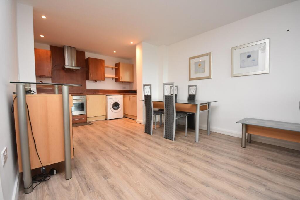 254 Landmark Place, Churchill Way, Cardiff, CF10 2HT photo 4
