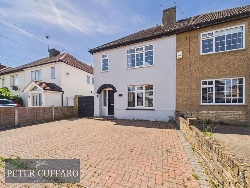 Main image of property: Crossfield Road, Hoddesdon, EN11