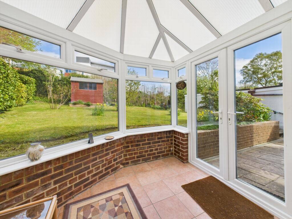 Harlands Road, Haywards Heath, RH16 photo 3