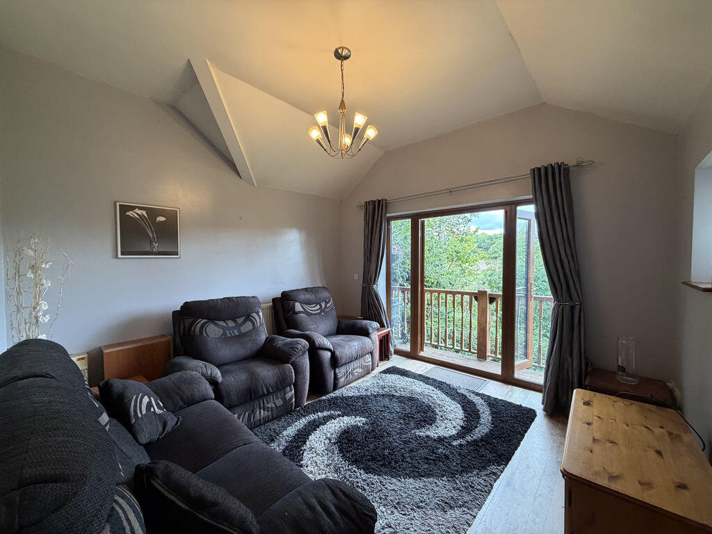 House in Wolverhampton - View 4