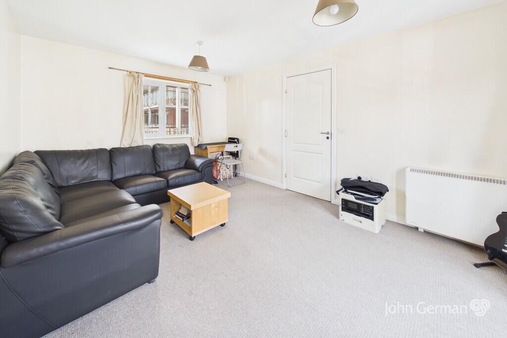 Apartment in Leicester - View 3