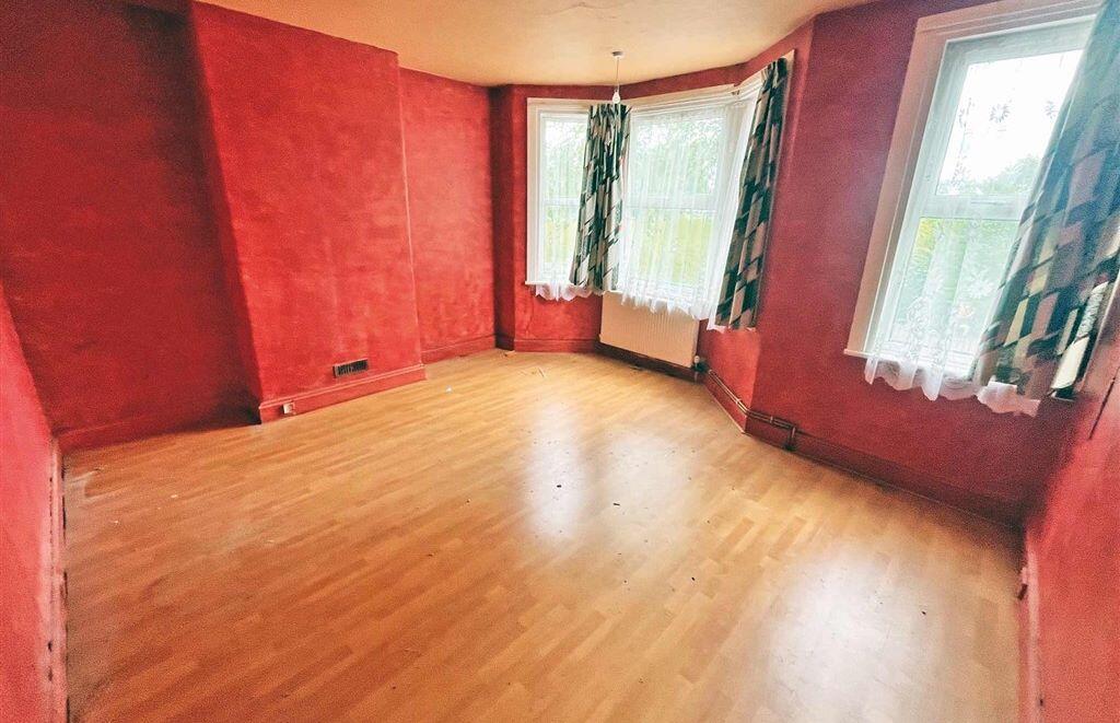 House in Watford - View 4