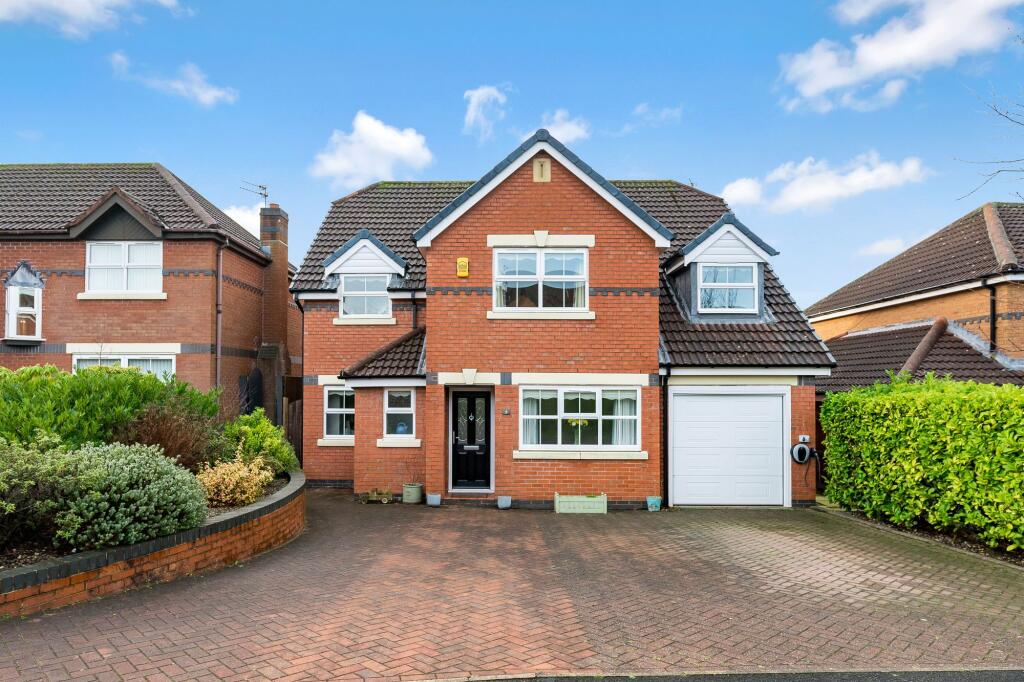 Main image of property: Bracknel Way, Aughton, L39