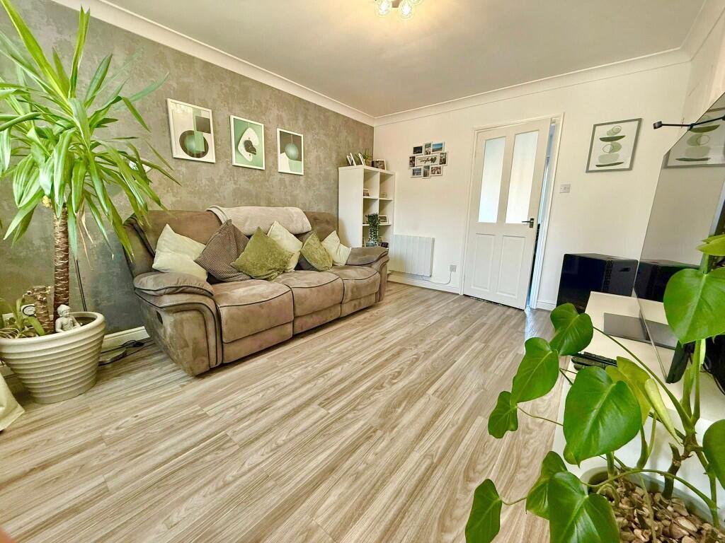 Main image of property: AVOCET Close, Aldermans Green, Coventry, CV2