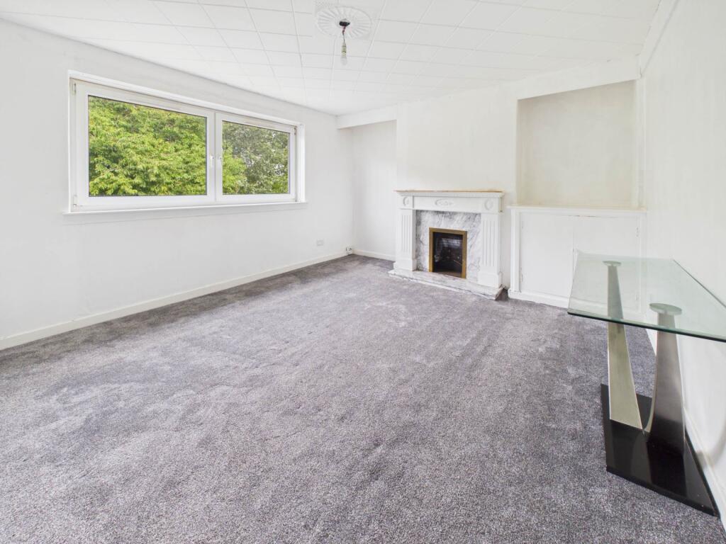 Apartment in Glasgow - View 3