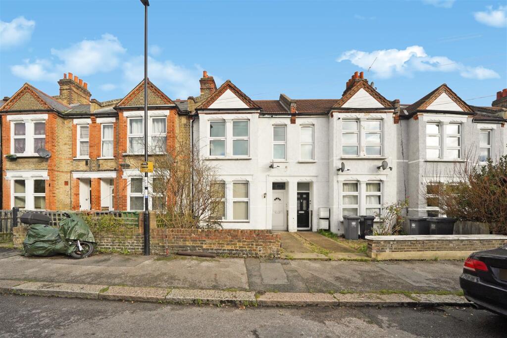 Apartment in London - View 2