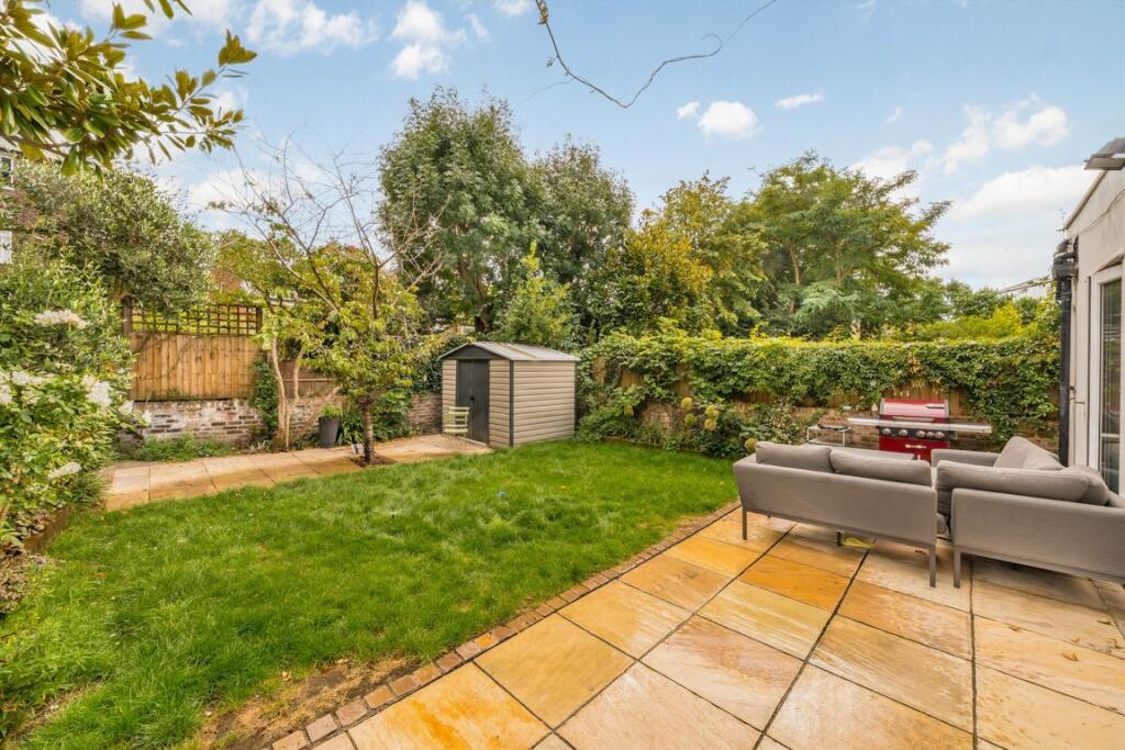 Apartment in London, South Hampstead - View 2