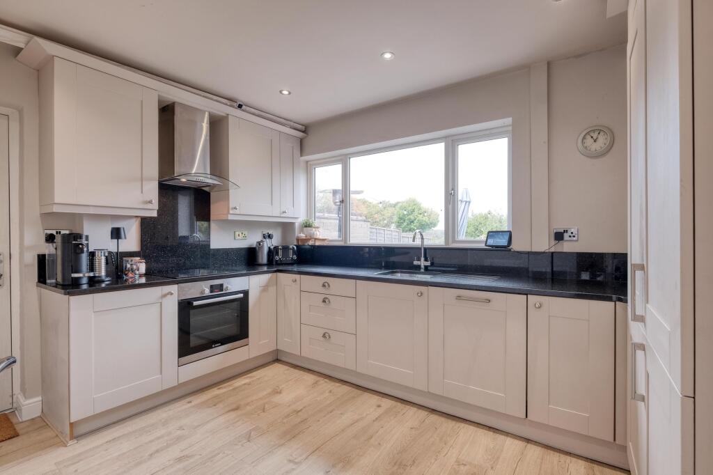 Additional image 10 of Shutt Lane, Earlswood, B94