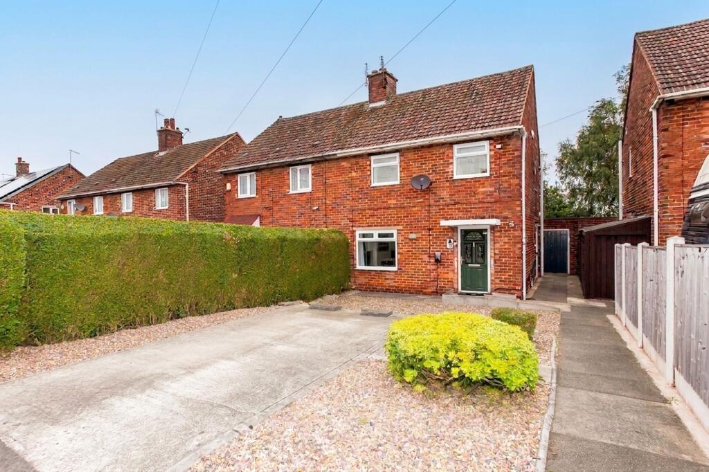 Main image of property: St. Lawrence Avenue, Bolsover, S44
