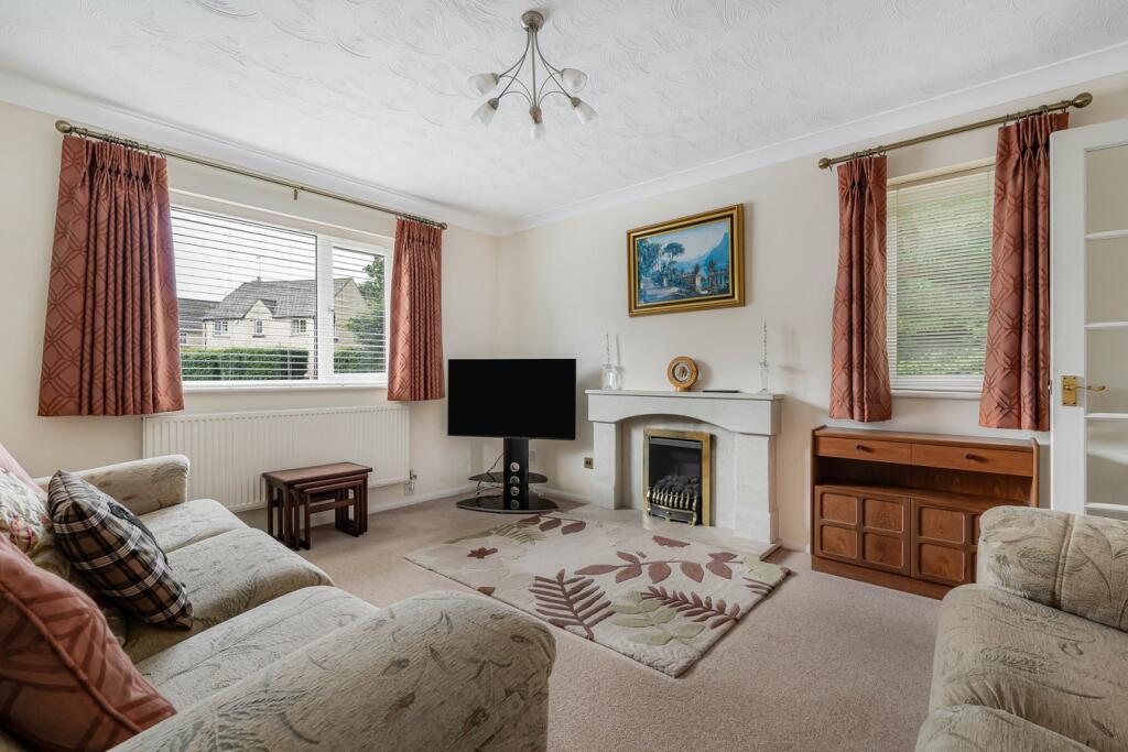 House in Stroud, Bussage, Chalford - View 4