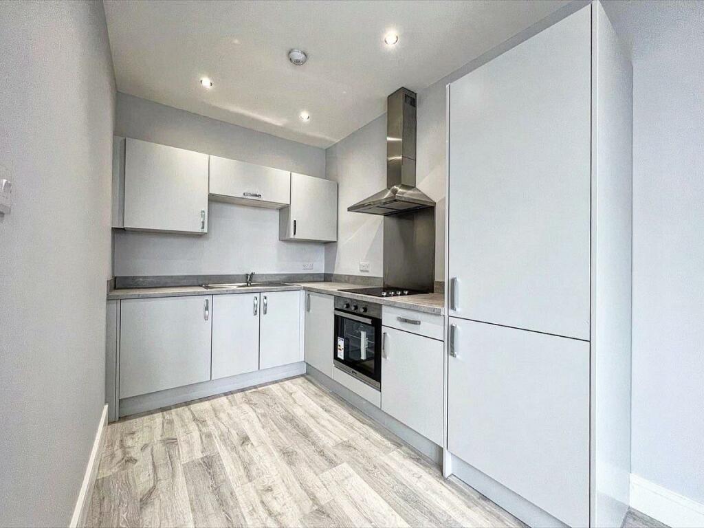Apartment in Barnsley, South Yorkshire - View 2