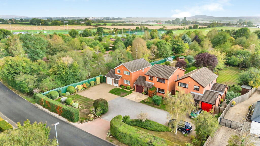 Main image of property: Kayte Lane, Bishops Cleeve, Cheltenham, GL52
