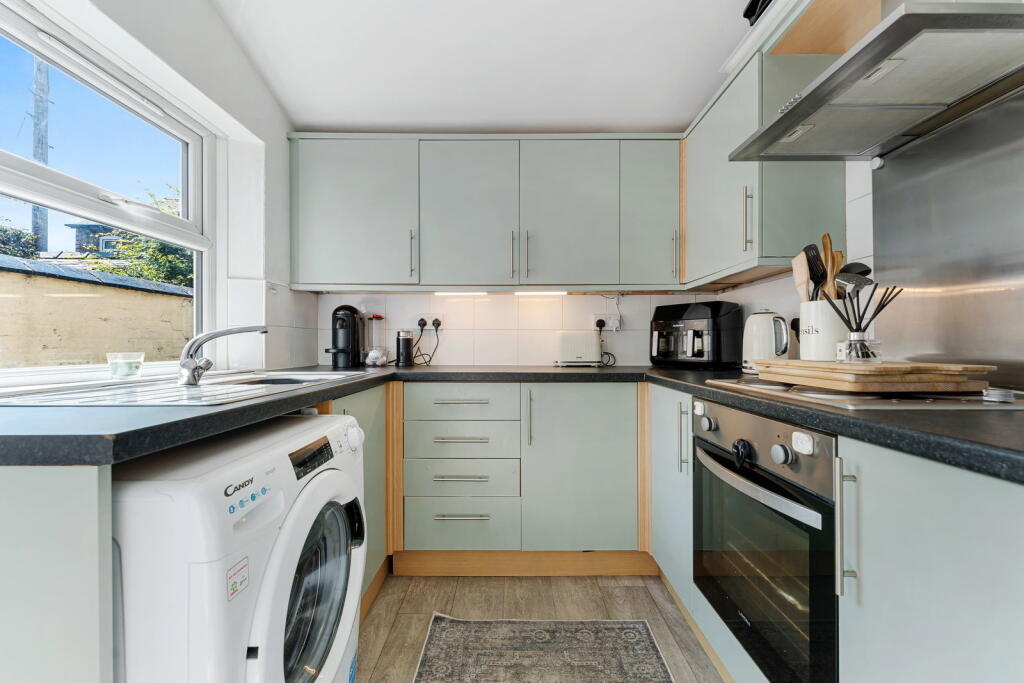 House in Leigh, Westleigh - View 5