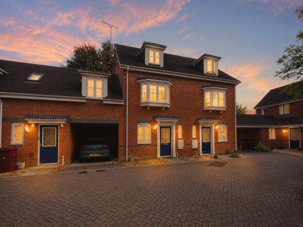 House in Reading - View 4