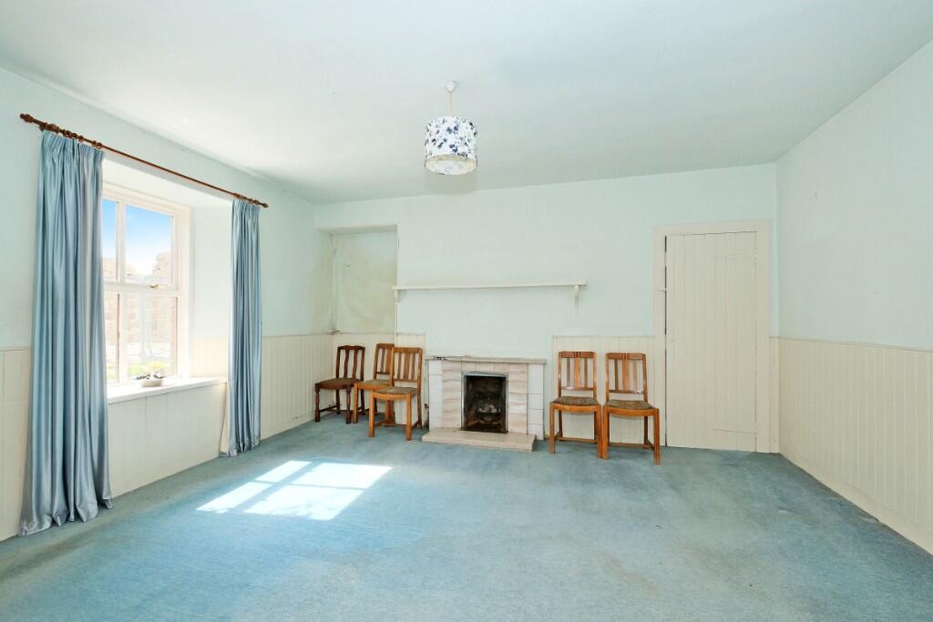 House in Banchory, Aberdeenshire - More