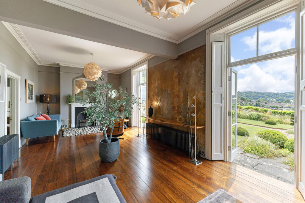 House in Bath - More