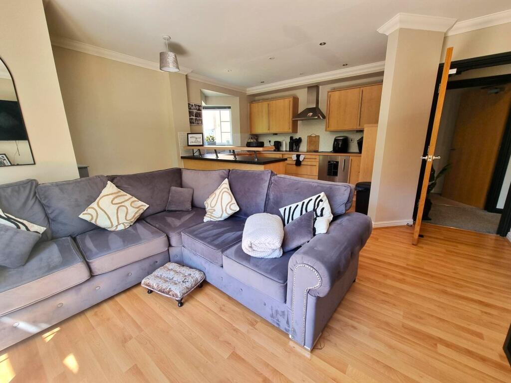 Heol Cilffrydd, Barry, CF63 - View 5