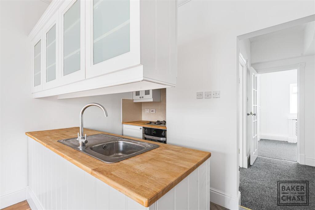 Apartment in London - More