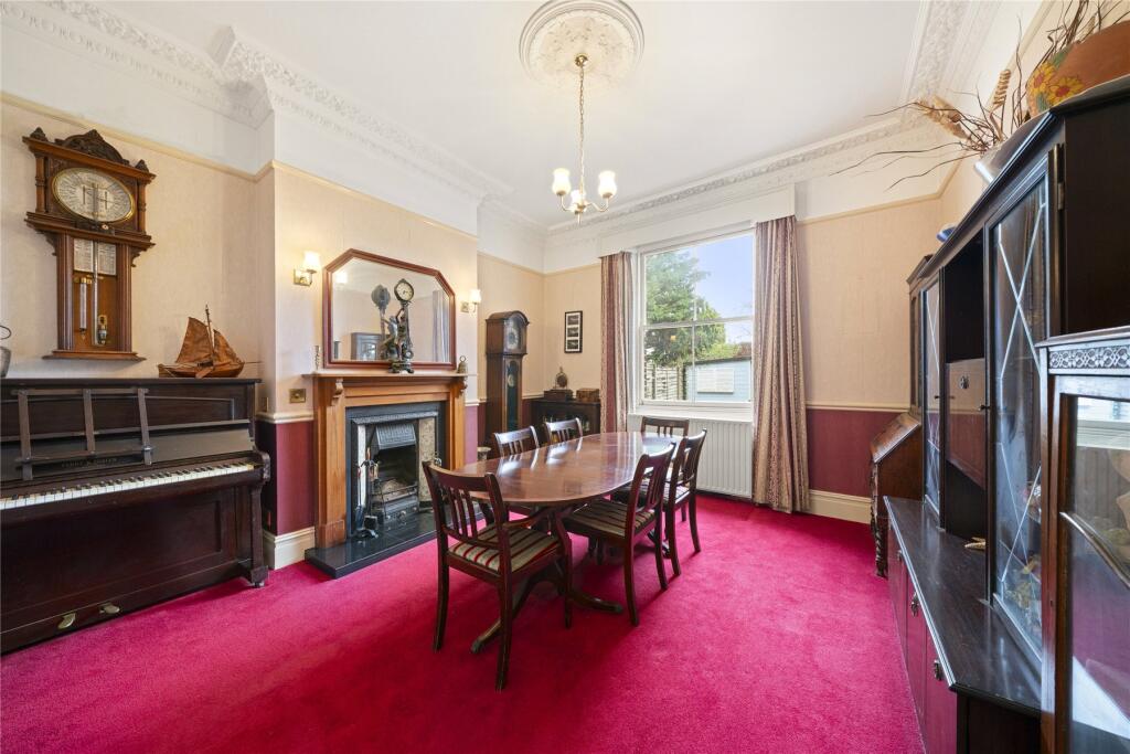 Thames Street, Weybridge, Surrey, KT13 photo 4
