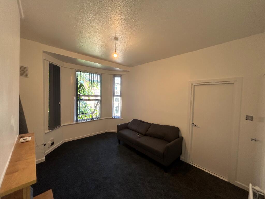 Apartment in Liverpool, Cabbage Hall, Tuebrook - View 5