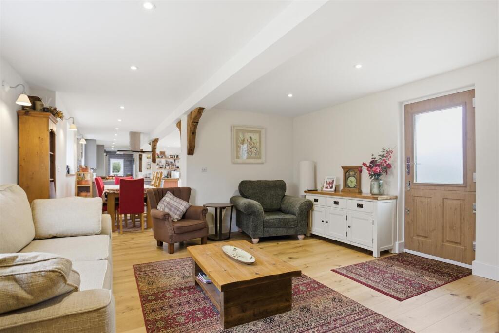 Lodge Road, Tivetshall St. Margaret photo 4