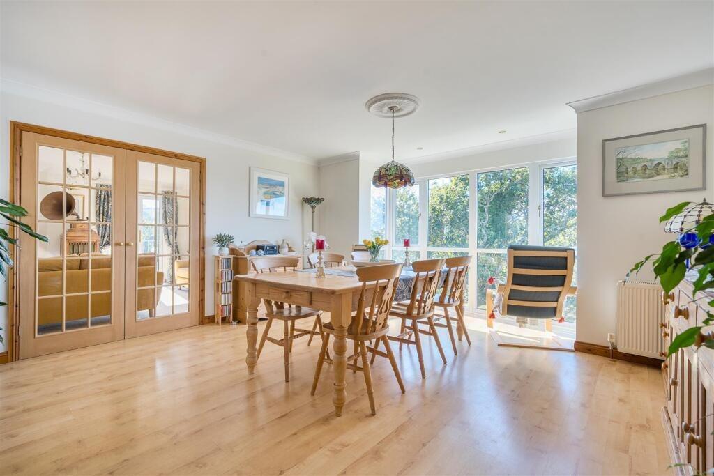 Spacious family home, Helston – pohled 3