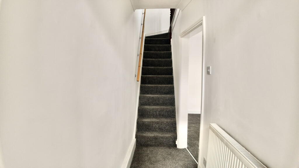 House in Blackwood, Caerphilly - View 3