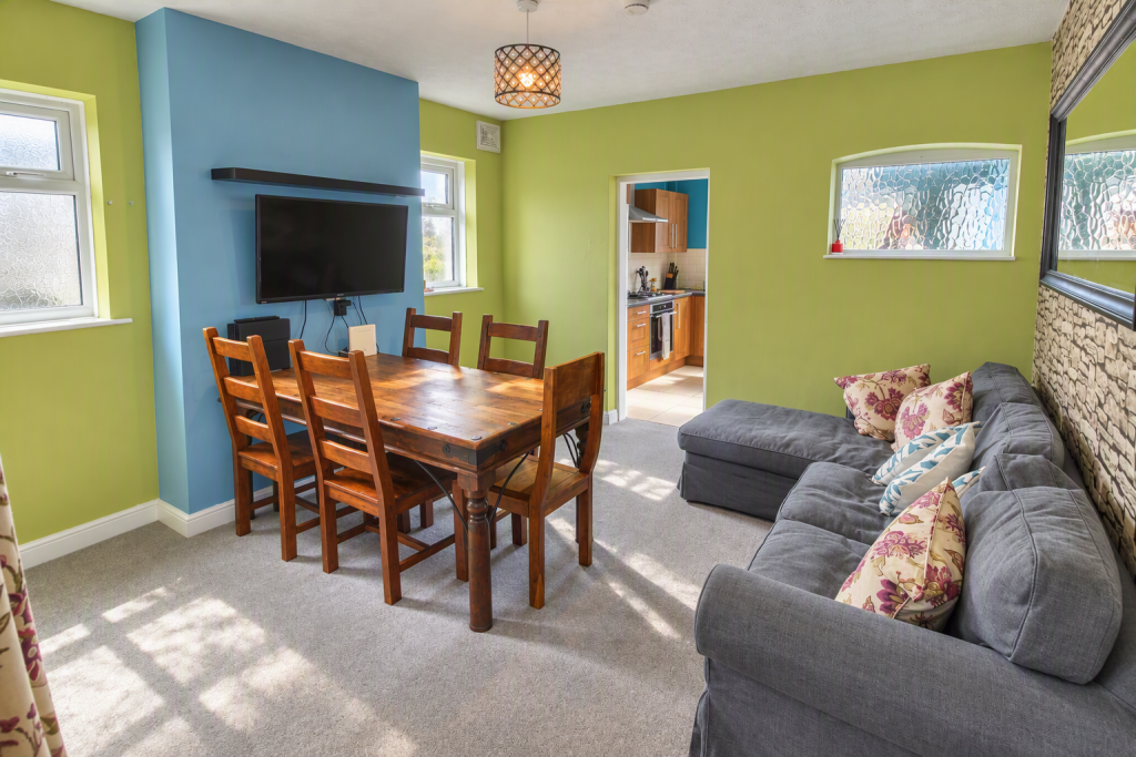 House in Dudley, Dudley Fields, Pensnett - View 5