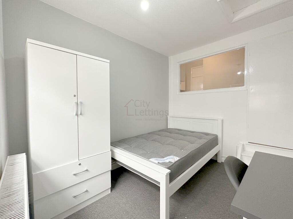 Apartment in Nottingham - More