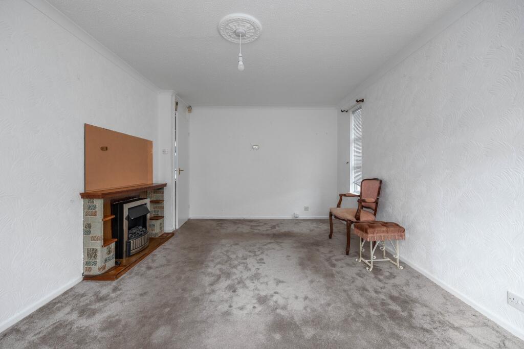 House in Wolverhampton, West Midlands - View 4
