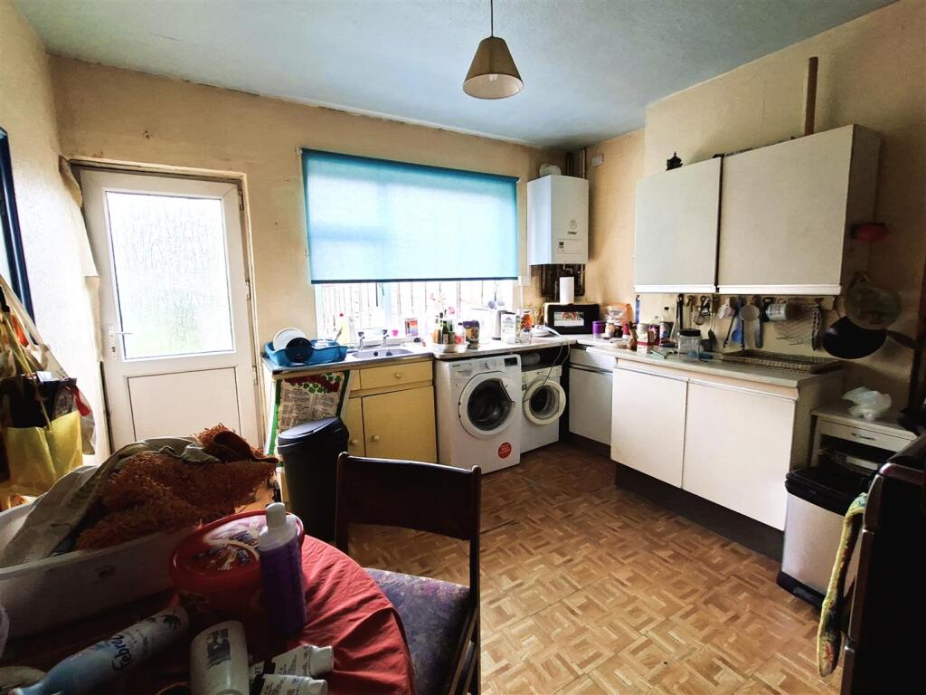 House in Birmingham, Acocks Green - View 4
