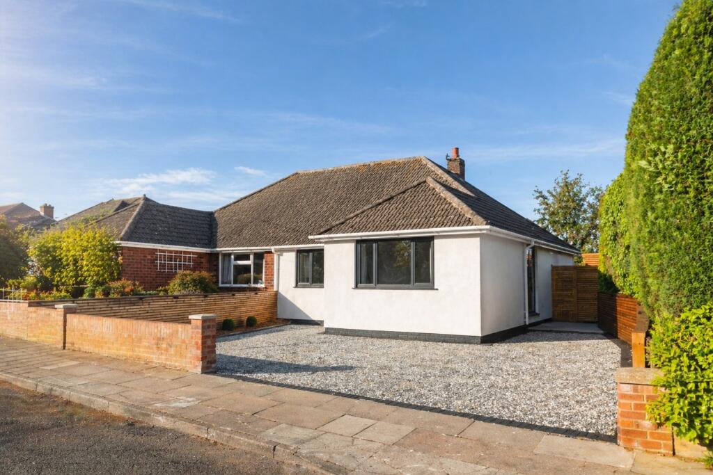 Main image of property: Kensington Place, Grimsby, Lincolnshire, DN33