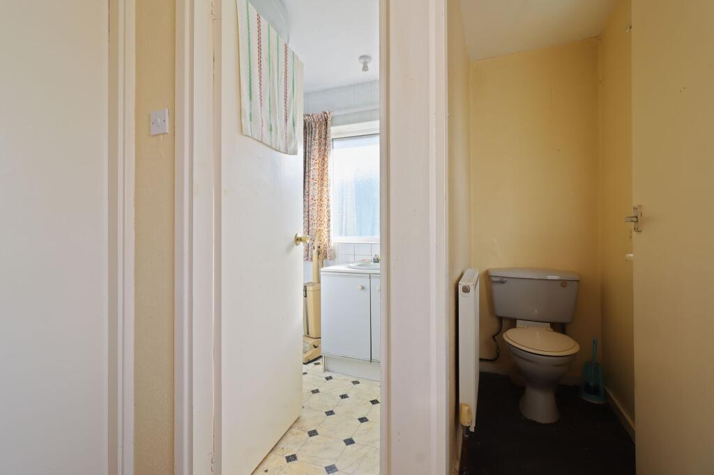 Houfton Road, Bolsover, S44 photo 4