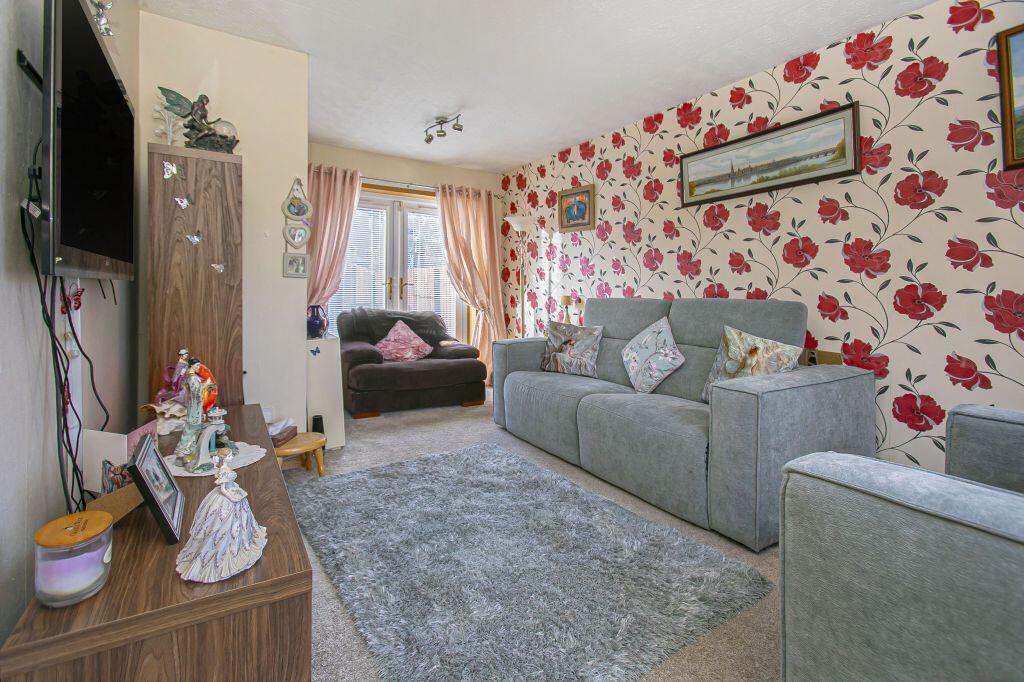 100 The Henge, Glenrothes, KY7 6XX photo 4